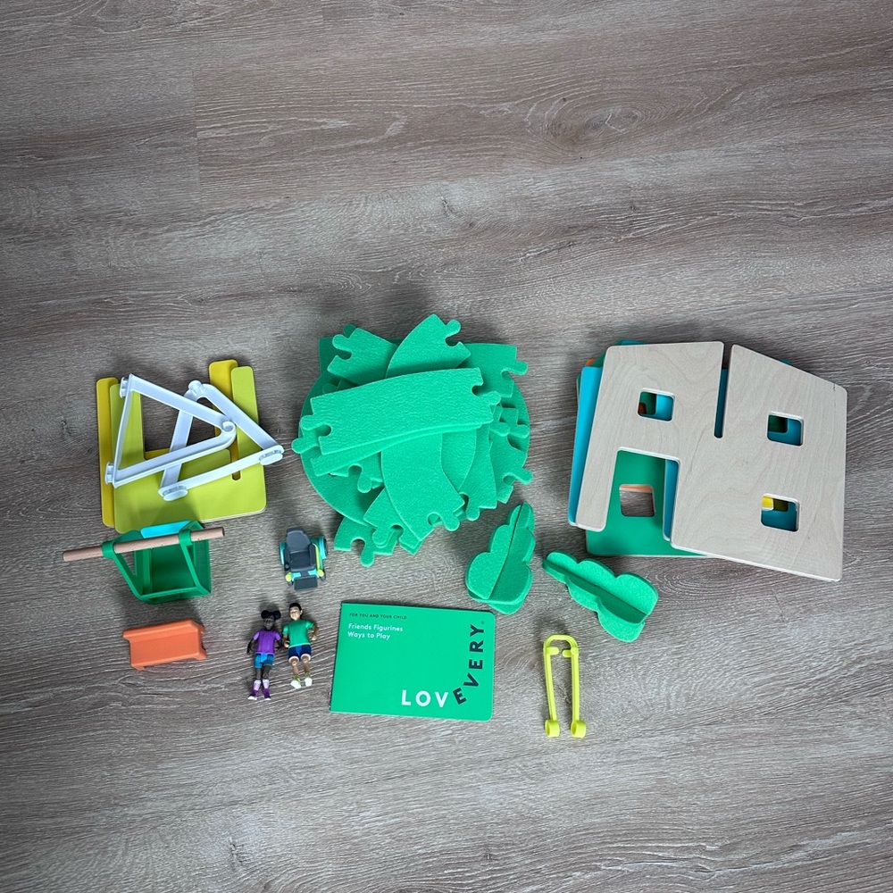 Lovevery Wooden Modular Village & Pathways Set with Friends & Playset